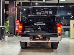 میتسوبیشی L200